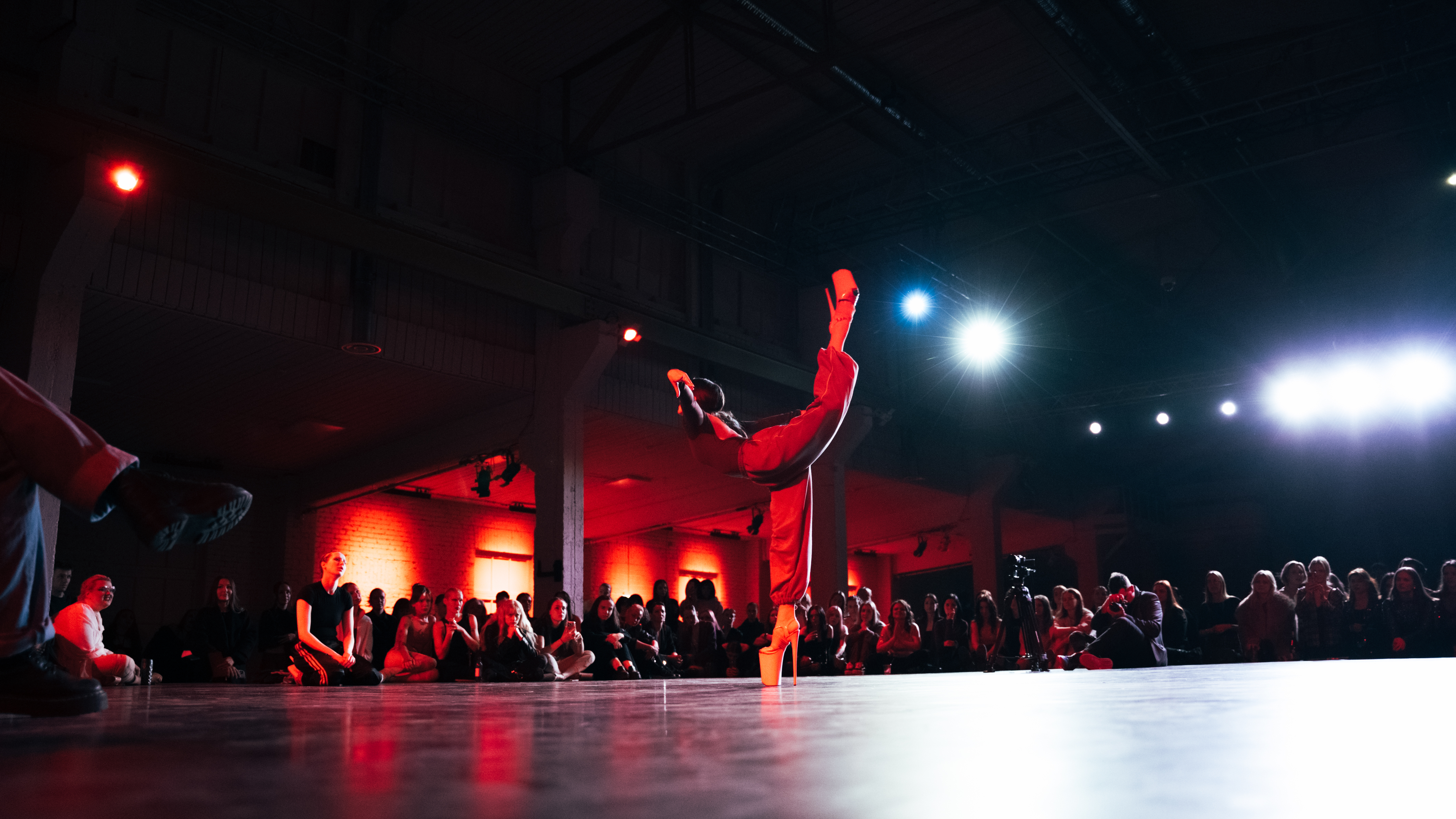 Видео танцев